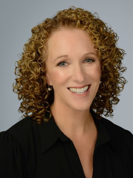 Dara Redler Headshot 440x587.jpg